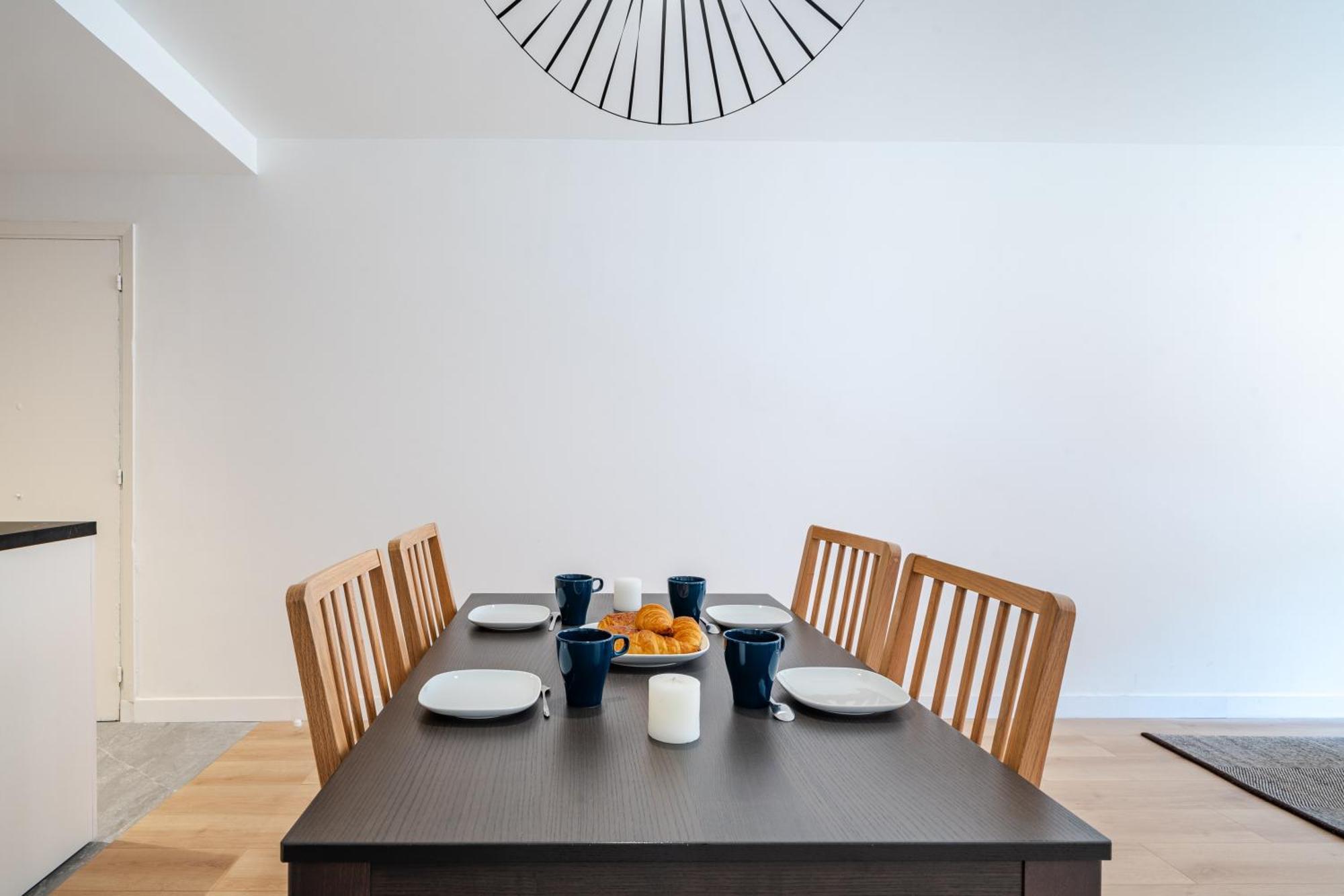 Near Old Town And Apartment Fully Renovated Nice Exterior photo