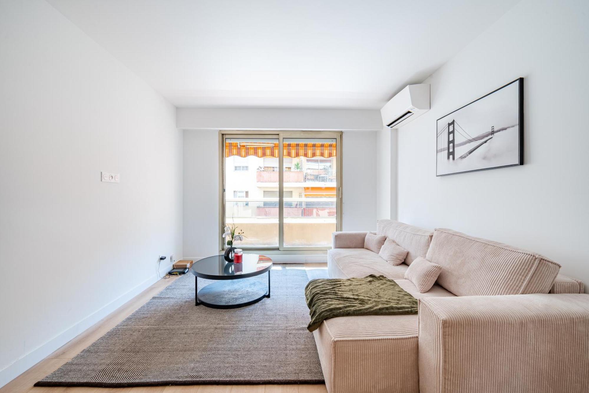Near Old Town And Apartment Fully Renovated Nice Exterior photo